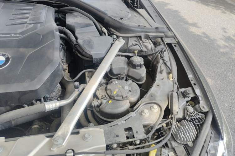 Used BMW 4 Series 2023 430i M Sport Night Edition Engine Bay Left