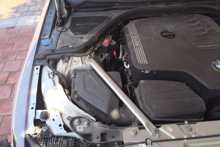 Used BMW 4 Series 2023 425i M Sport Night Edition Engine Bay Right