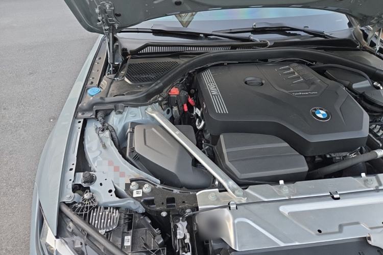 Used BMW 4 Series 2023 425i Gran Coupe M Sport Night Edition Package Engine Bay Right