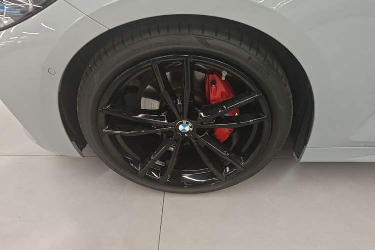 Used BMW 4 Series 2023 425i M Sport Night Edition Exterior 4