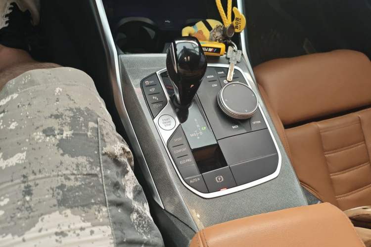 Used BMW 4 Series 2023 430i M Sport Night Edition Gear Lever