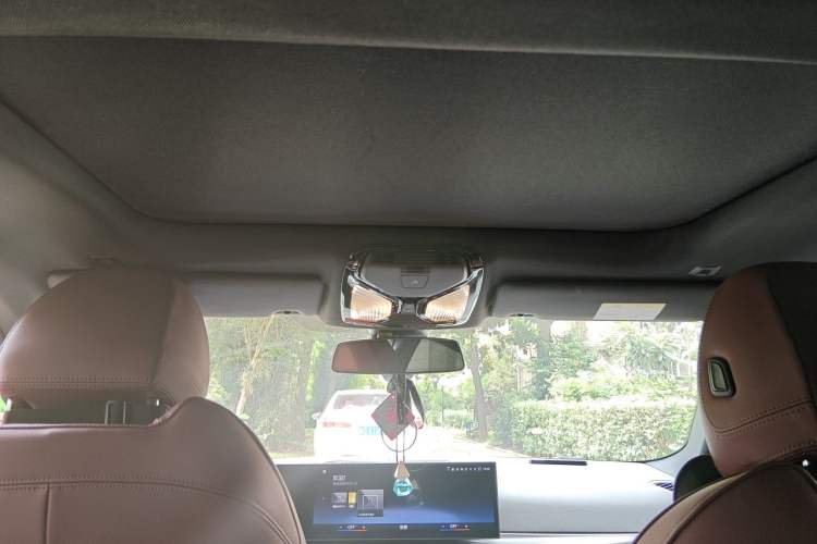 Used BMW 4 Series 2023 425i M Sport Night Edition Headliner