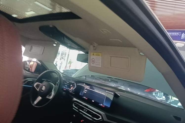 Used BMW 4 Series 2023 425i M Sport Package Headliner