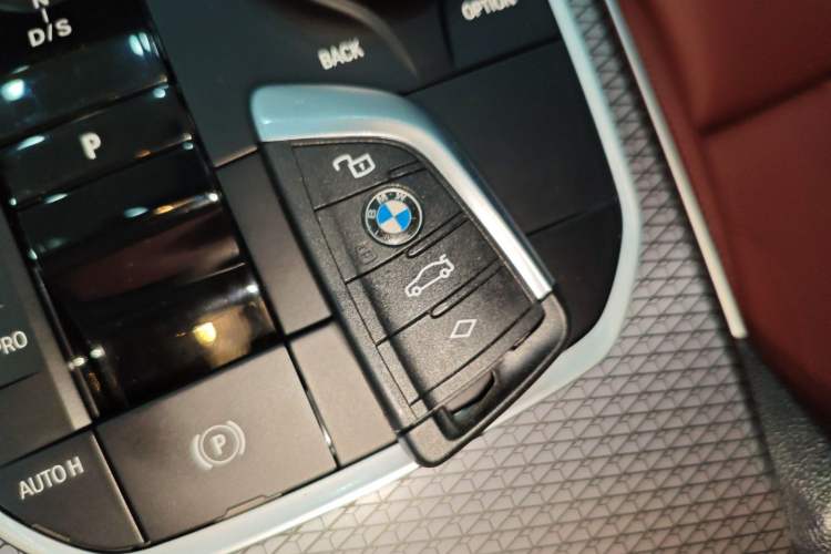 Used BMW 4 Series 2023 425i M Sport Night Edition Interior 1