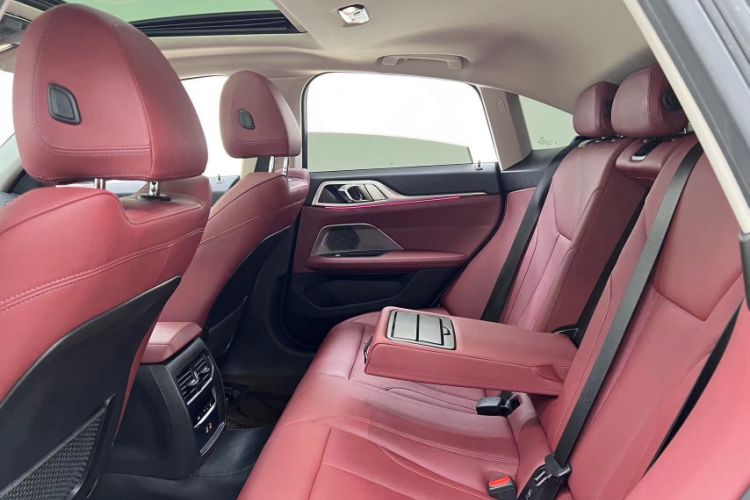 Used BMW 4 Series 2023 425i Gran Coupe M Sport Package Interior 11