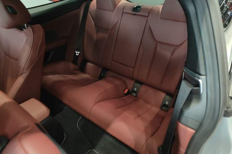 Used BMW 4 Series 2023 430i M Sport Night Edition Left Rear Seat