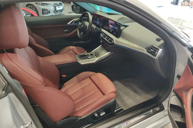 Used BMW 4 Series 2023 430i M Sport Night Edition Right Front Seat