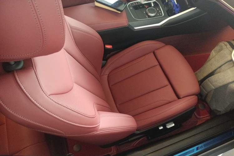 Used BMW 4 Series 2023 425i M Sport Package Right Front Seat