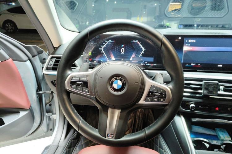 Used BMW 4 Series 2023 425i M Sport Package Steering Wheel