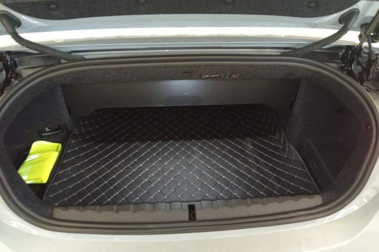 Used BMW 4 Series 2023 430i Convertible M Sport Night Edition Package Trunk
