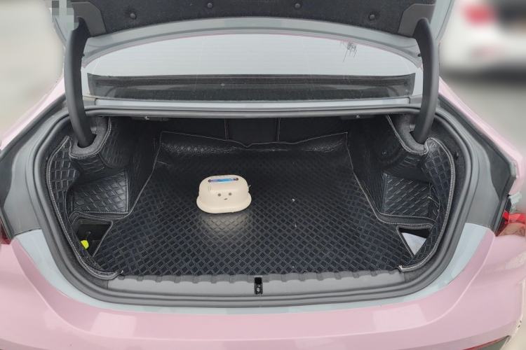 Used BMW 4 Series 2023 425i M Sport Package Trunk