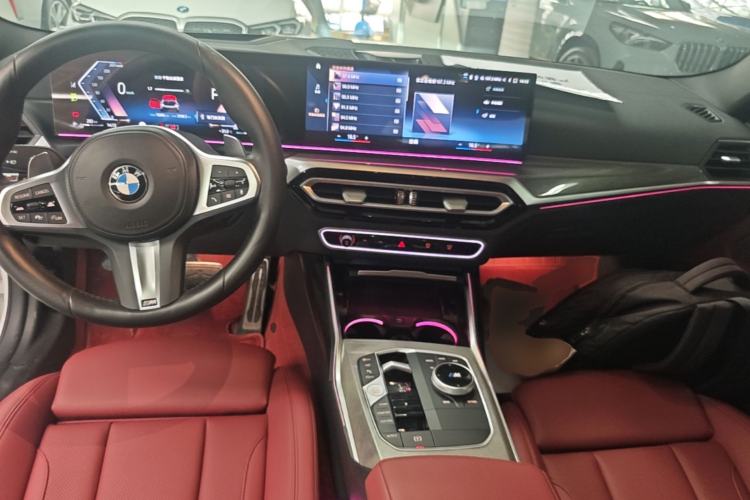 Used BMW 4 Series 2023 430i M Sport Night Edition Center Console