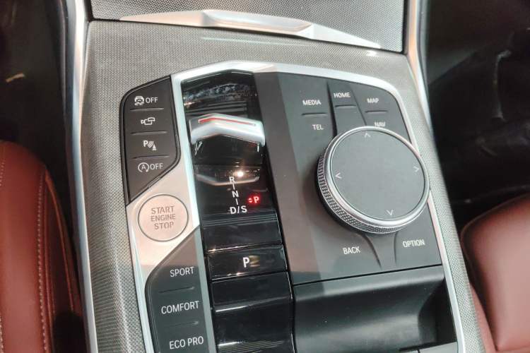 Used BMW 4 Series 2023 430i Convertible M Sport Night Edition Package Gear Lever