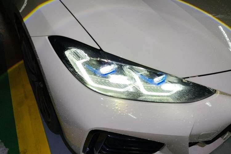 Used BMW 4 Series 2023 425i Gran Coupe M Sport Night Edition Package Right Front Headlight