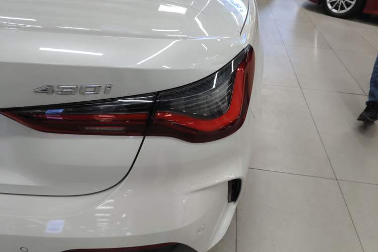 Used BMW 4 Series 2023 430i Convertible M Sport Night Edition Package Right Rear Taillight
