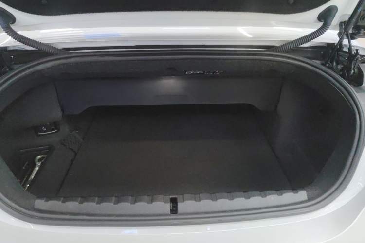 Used BMW 4 Series 2023 430i Convertible M Sport Night Edition Package Trunk