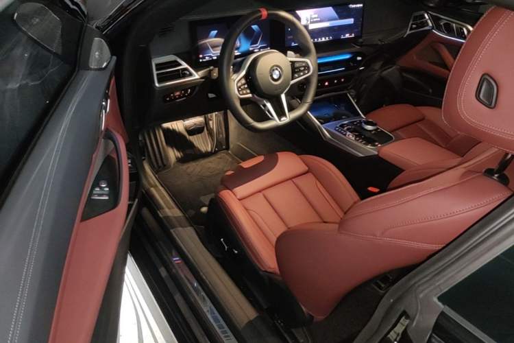 Used BMW 4 Series 2024 430i M Sport Night Edition Driver Seat