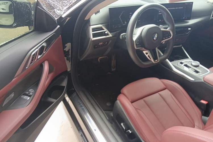 Used BMW 4 Series 2024 425i M Sport Package Driver Seat