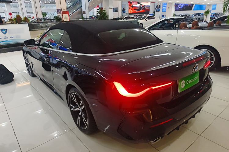 Used BMW 4 Series 2024 425i Convertible M Sport Package Exterior 2