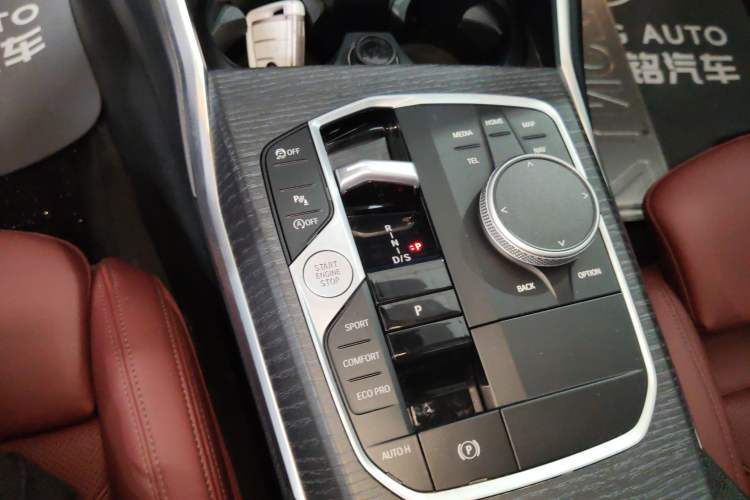 Used BMW 4 Series 2024 425i M Sport Package Gear Lever