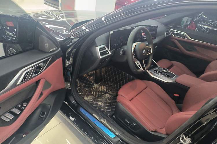 Used BMW 4 Series 2024 430i Gran Coupe M Sport Night Edition Package Interior 3