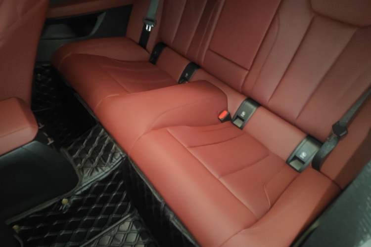 Used BMW 4 Series 2024 430i M Sport Night Edition Left Rear Seat