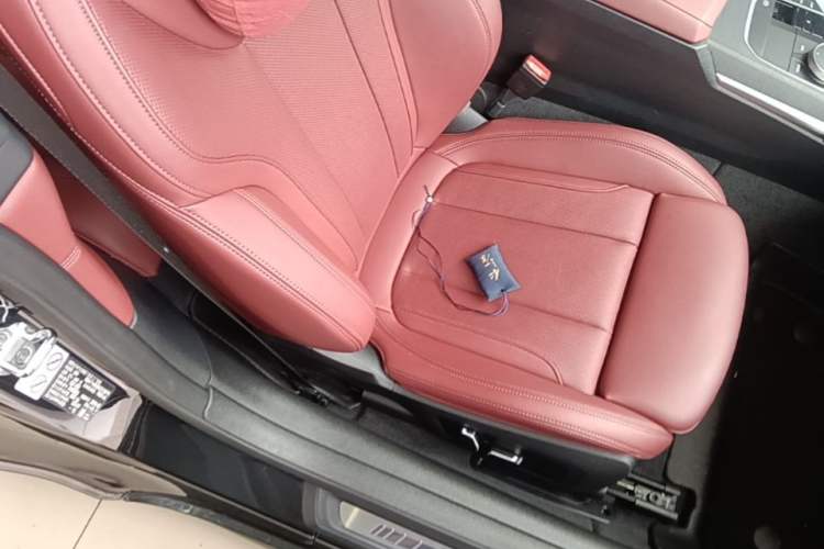 Used BMW 4 Series 2024 425i M Sport Package Right Front Seat