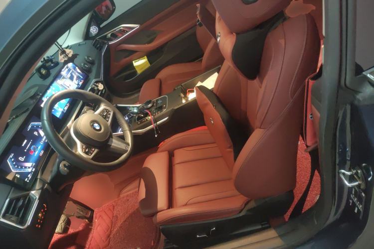 Used BMW 4 Series 2024 425i M Sport Package Left Front Seat