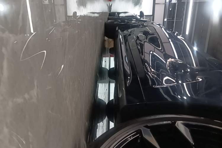 Used BMW 4 Series 2024 430i M Sport Night Edition Right Side Sill