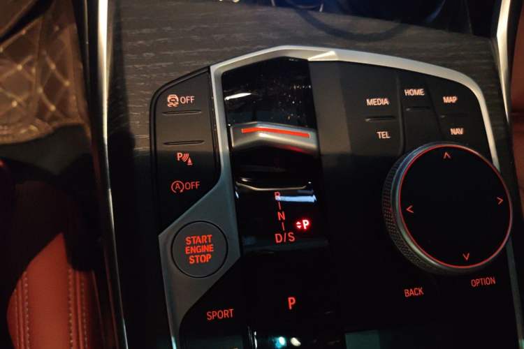 Used BMW 4 Series 2024 425i M Sport Package Gear Lever