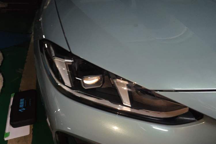 Used BMW 4 Series 2024 425i M Sport Package Right Front Headlight