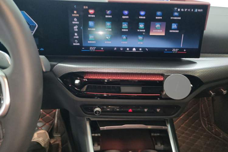 Used BMW 4 Series 2024 430i M Sport Night Edition Audio And AC Panel