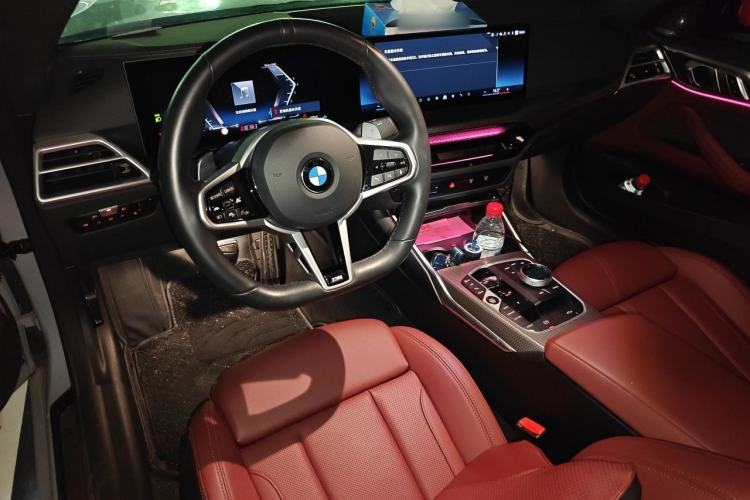 Used BMW 4 Series 2024 430i Convertible M Sport Night Edition Package Center Console