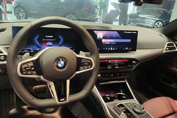 Used BMW 4 Series 2024 430i M Sport Night Edition Center Console