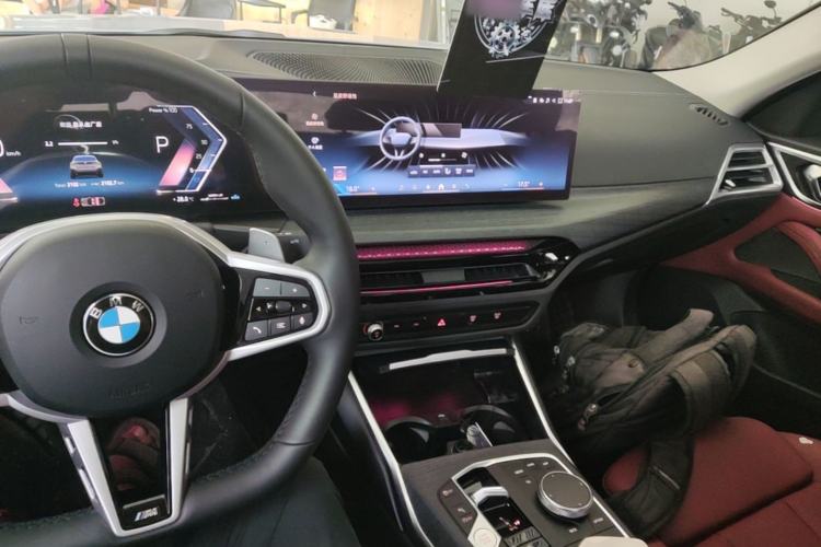 Used BMW 4 Series 2024 425i Gran Coupe M Sport Package Center Console