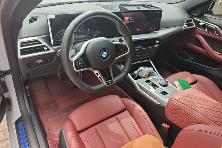 Used BMW 4 Series 2024 430i M Sport Night Edition Center Console