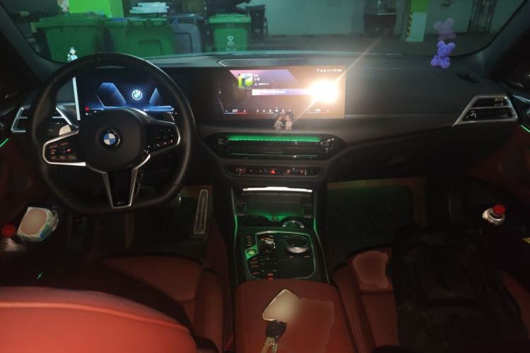 Used BMW 4 Series 2024 430i M Sport Night Edition Center Console