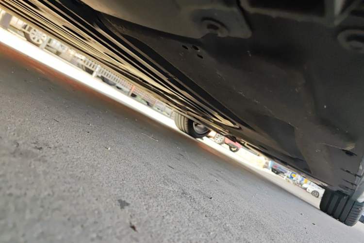 Used BMW 4 Series 2024 425i M Sport Package Chassis Front Left