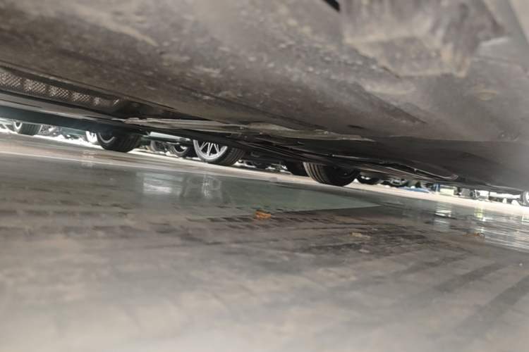 Used BMW 4 Series 2024 425i M Sport Package Chassis Rear Right