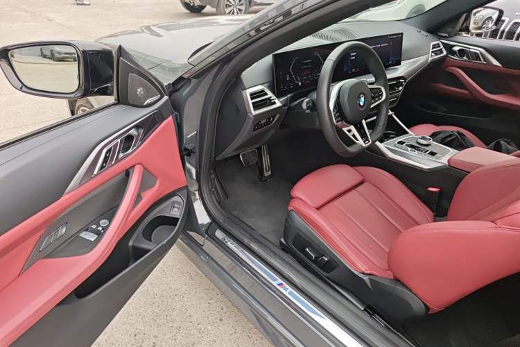 Used BMW 4 Series 2024 430i M Sport Night Edition Driver Seat
