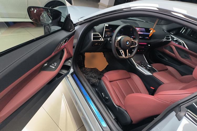 Used BMW 4 Series 2024 430i M Sport Night Edition Driver Seat