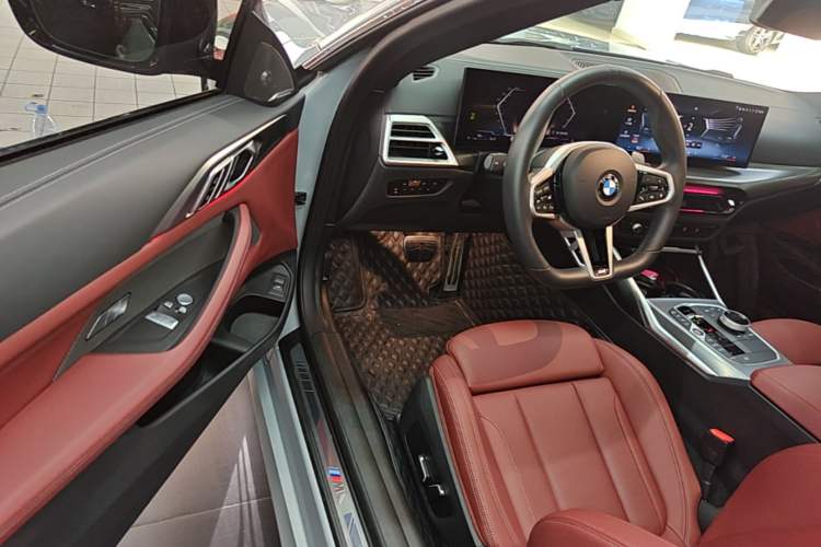 Used BMW 4 Series 2024 430i M Sport Night Edition Driver Seat