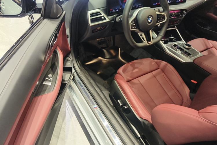 Used BMW 4 Series 2024 430i M Sport Night Edition Driver Seat