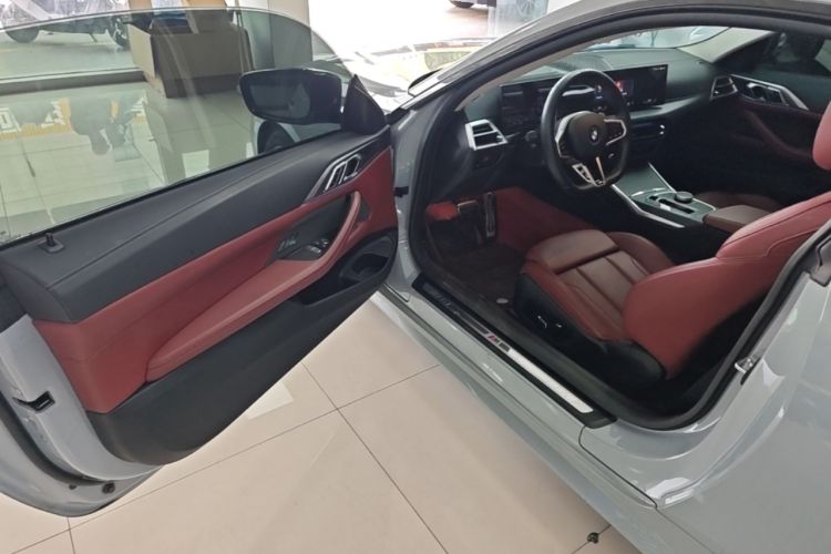 Used BMW 4 Series 2024 425i M Sport Package Driver Seat