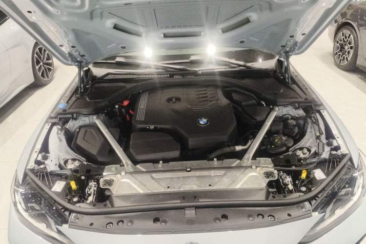 Used BMW 4 Series 2024 430i M Sport Night Edition Engine Bay