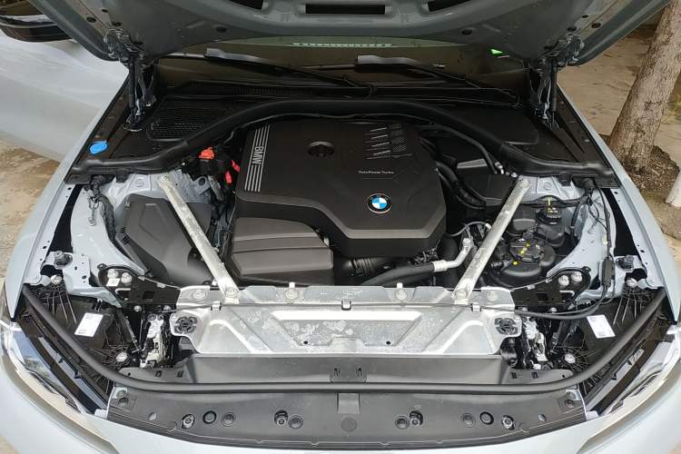 Used BMW 4 Series 2024 430i Gran Coupe M Sport Night Edition Package Engine Bay