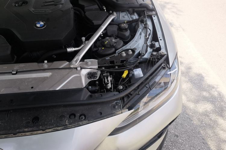 Used BMW 4 Series 2024 430i M Sport Night Edition Engine Bay Left
