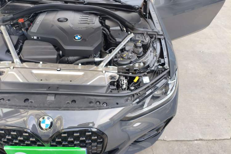 Used BMW 4 Series 2024 430i M Sport Night Edition Engine Bay Left