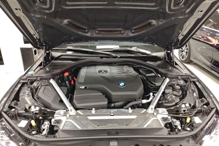 Used BMW 4 Series 2024 430i M Sport Night Edition Engine Bay