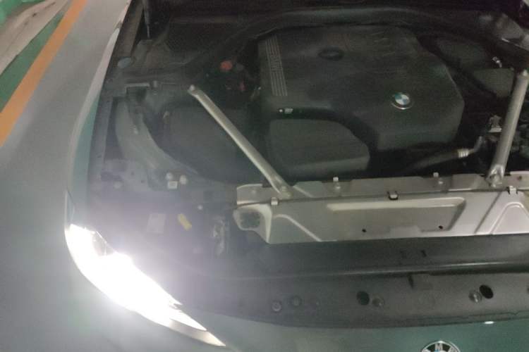 Used BMW 4 Series 2024 425i Convertible M Sport Package Engine Bay Right